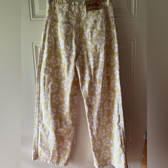 Holiday The Label High Waisted Print Denim Pants - Picture 5 of 14